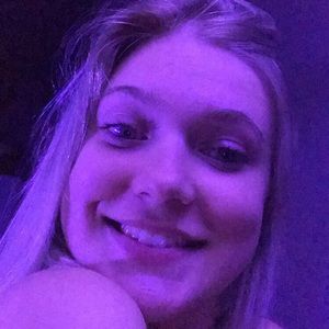 Meet your Posher, Lexi